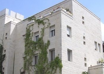 Проклятый дом на бульваре Бен-Маймон фото